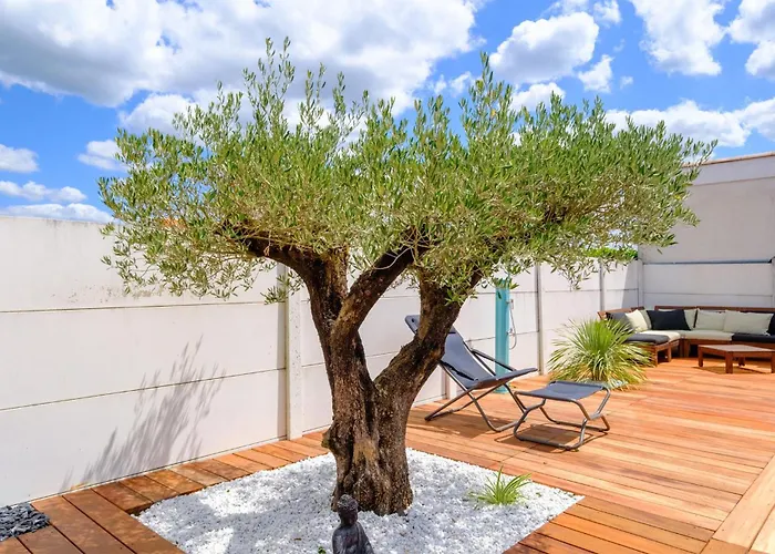 Hébergement de vacances Superbe Maison Avec Piscine *